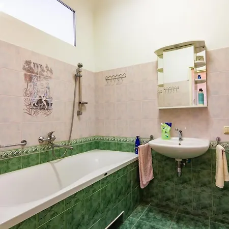 Appartement Classic Style In The Center Of *